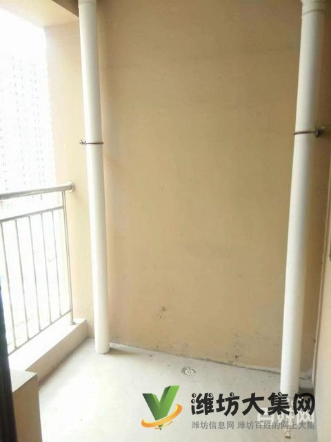 低首付 區(qū)政府近 凡爾賽麗都 客廳朝陽(yáng) 新房未住