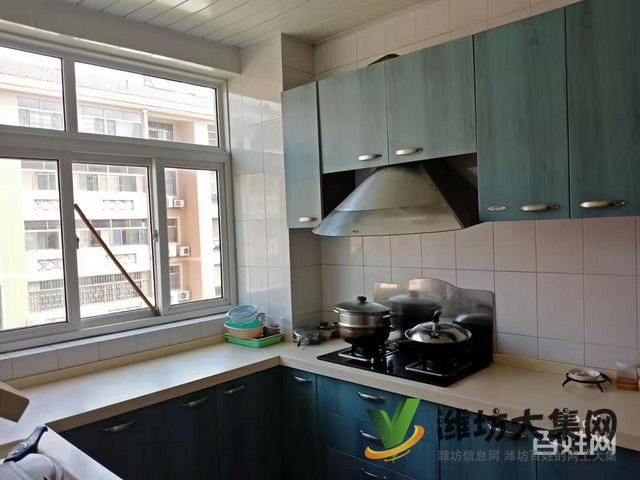 興華學(xué)區(qū)房 青云花園 精裝修 三室兩廳兩衛(wèi)