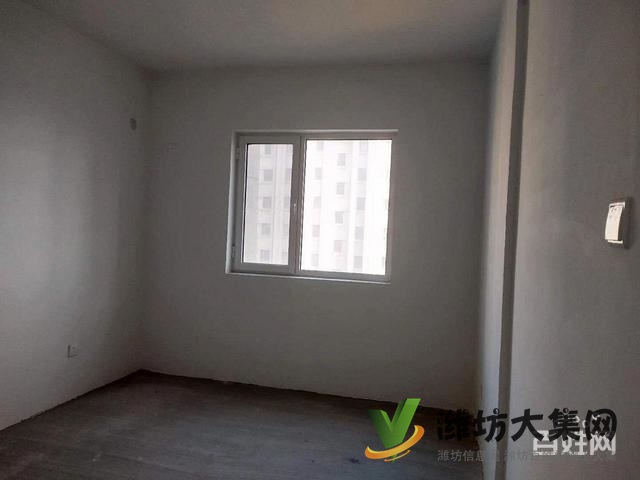 低首付 區(qū)政府近 凡爾賽麗都 客廳朝陽(yáng) 新房未住