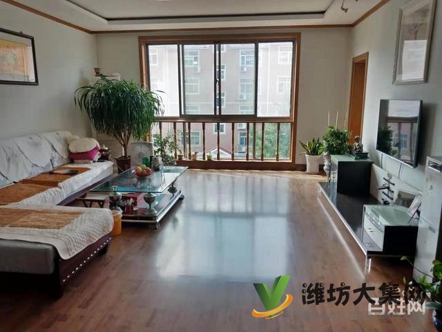 興華學(xué)區(qū)房 青云花園 精裝修 三室兩廳兩衛(wèi)