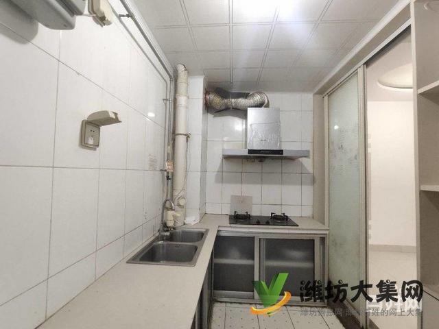 首付8萬 東埠學校 麗景苑3樓 97平 兩室兩廳 精裝 倉庫