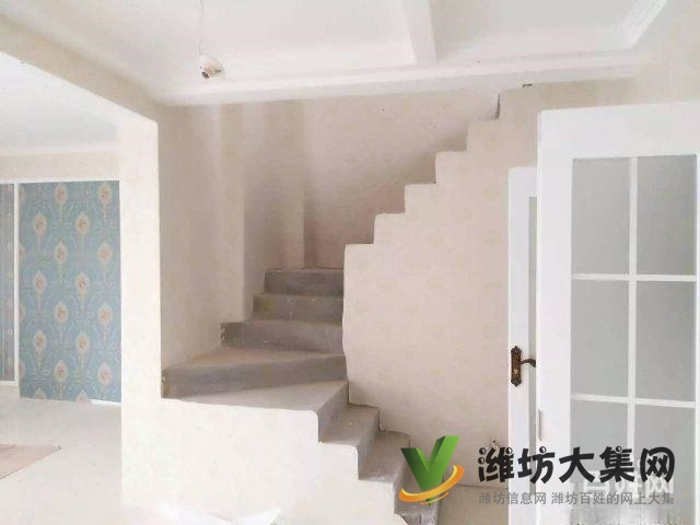 上城國際多層花園洋房頂層復式 165萬 5室3廳3