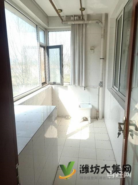 濰河近,濰水龍城南文昌花園,黃 金二樓,帶地上車位