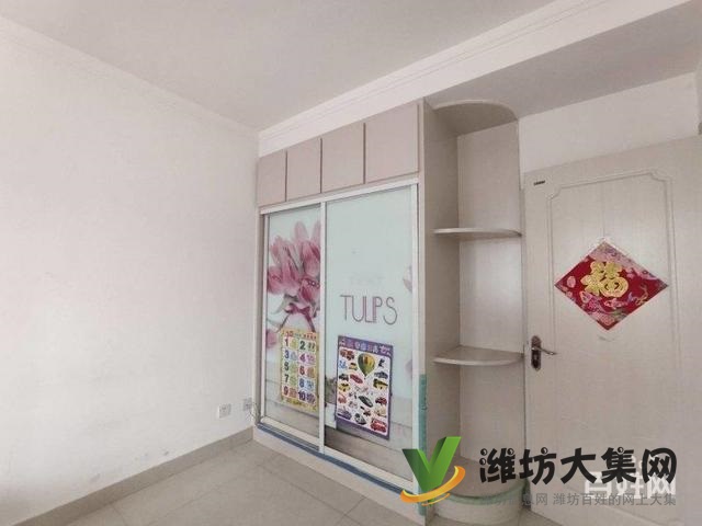 首付8萬 東埠學校 麗景苑3樓 97平 兩室兩廳 精裝 倉庫