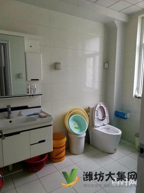 高新近北美楓情 三室二廳二衛(wèi) 精裝有證 送家具家電 工作調(diào)動