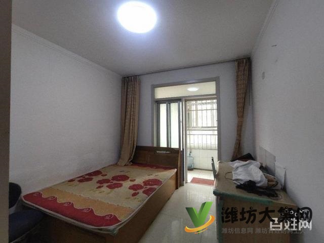 首付8萬 東埠學校 麗景苑3樓 97平 兩室兩廳 精裝 倉庫