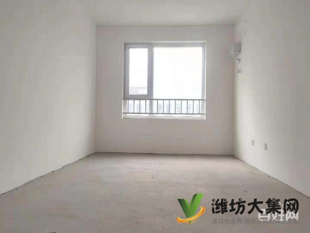 海龍學校 大華中央城和園電梯房 送車庫 隨意裝修