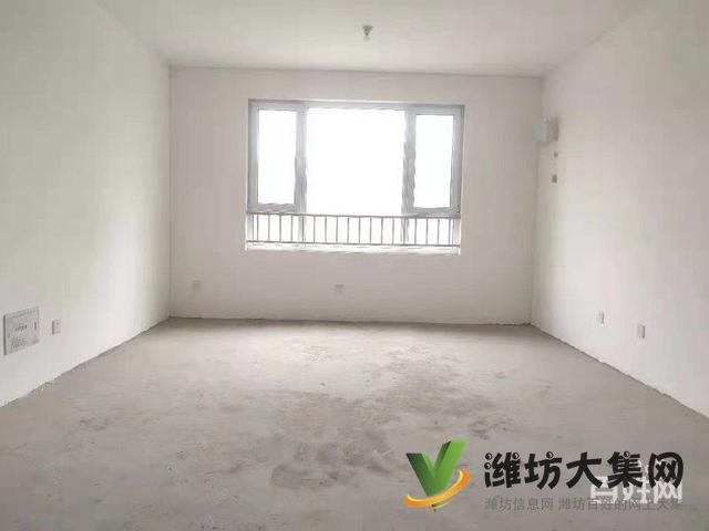 海龍學校 大華中央城和園電梯房 送車庫 隨意裝修