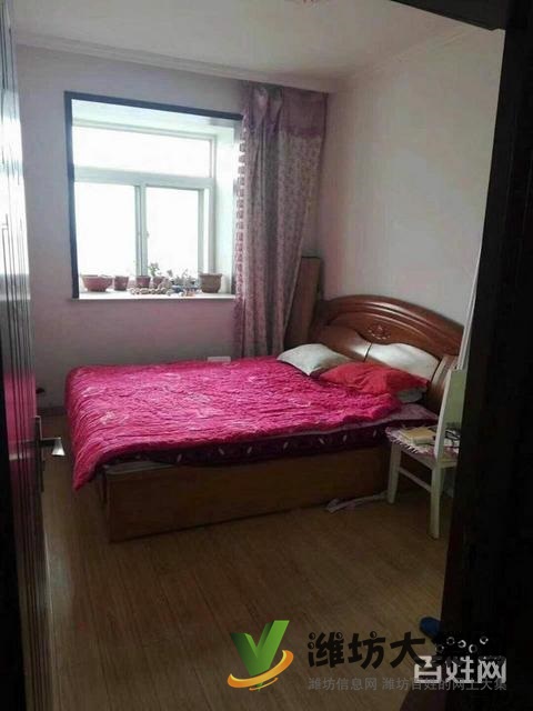 火車站近健康街小學107平3室2廳精裝電梯出稅69