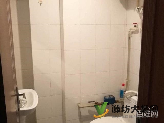 銀楓小區(qū)沿街52平18.7萬(wàn),搶了,低于市場(chǎng)十多萬(wàn),獨(dú)立廚衛(wèi)