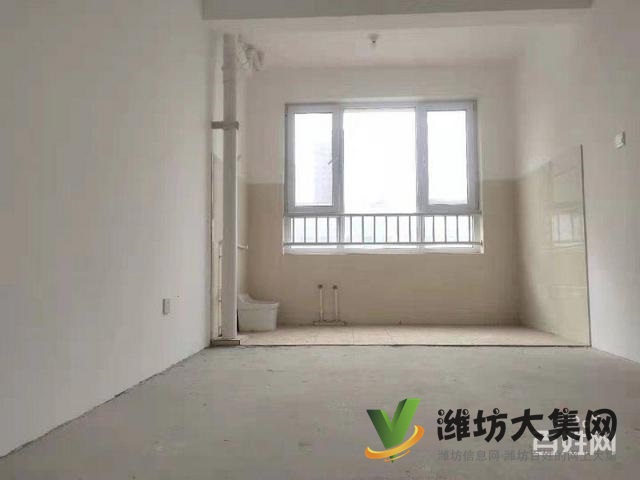 海龍學校 大華中央城和園電梯房 送車庫 隨意裝修