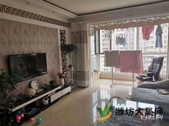 上城國際佳樂家福樂多近茂華公館精裝好房,大客廳朝陽,實景拍攝