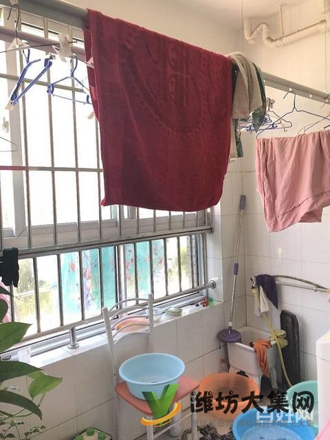 實驗* **東盛花園 精裝一樓 兩室可改三室帶車庫