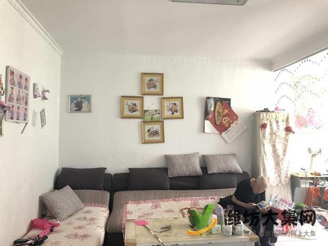 實驗* **東盛花園 精裝一樓 兩室可改三室帶車庫