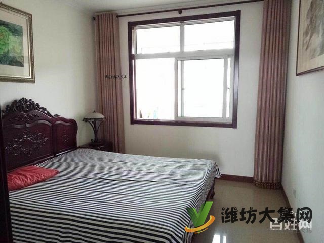 急售濰城區(qū)政府新城花園164裝修,帶車位,地下室,