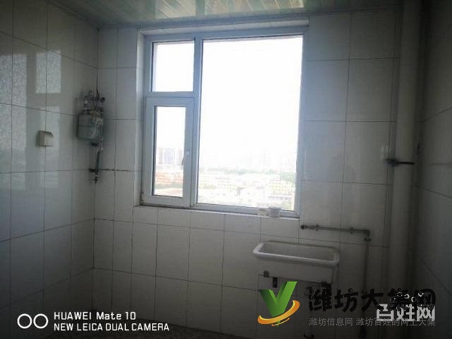 美林花園144平米 大三室 更名貸款僅售85萬