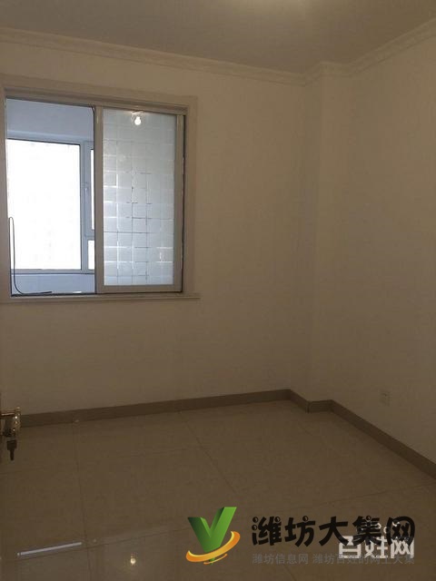 市府廣場旁 南北通透雙陽臺 精裝未住 僅85萬