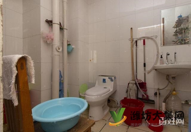 龍熙園小區15樓55萬 客廳朝陽 全明戶型兩室兩廳