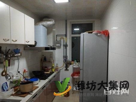 玫瑰園緊鄰東郡小 學新華中 學 一中無稅精裝全明戶型帶儲藏室