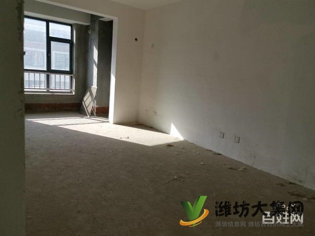 青云郡大H戶型帶外置閣樓5室3廳2衛