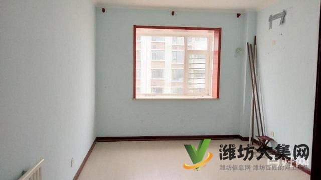 濰城區政府單位房一樓179平帶100平大院子毛坯3