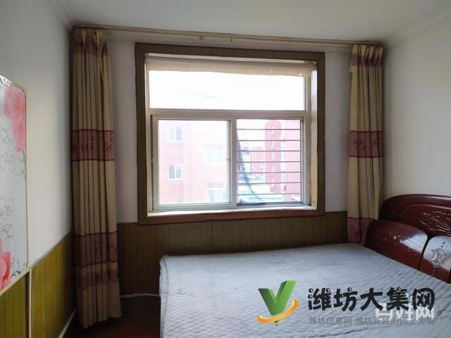 泰華萬達近葦灣小區經典2室,家電家具齊全,拎包入住。