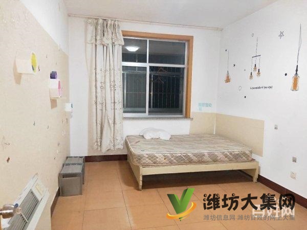 一實(shí)小近佳樂家 城市經(jīng)典旁 帶車庫(kù)有地下室 家具家