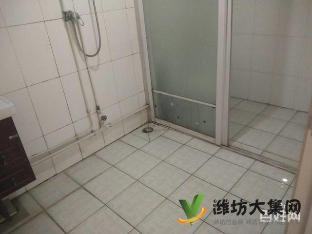 一樓新佳樂家附近 海龍學校 面積大帶大車庫 采光