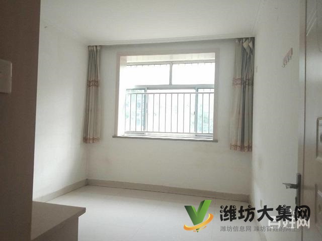 一樓新佳樂家附近 海龍學校 面積大帶大車庫 采光