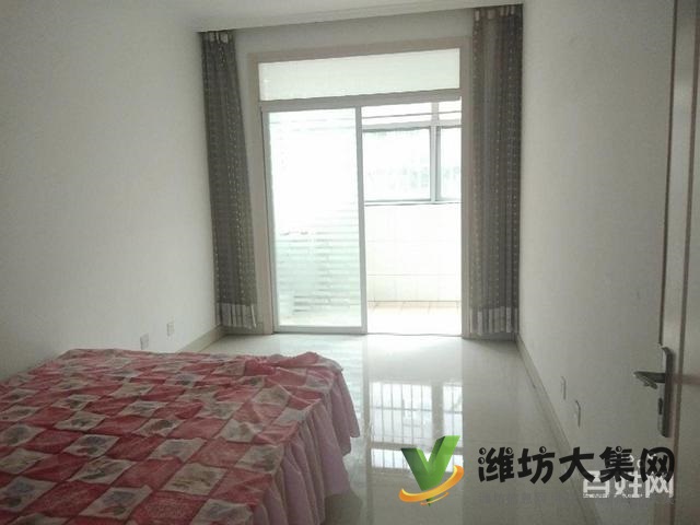 一樓新佳樂家附近 海龍學校 面積大帶大車庫 采光