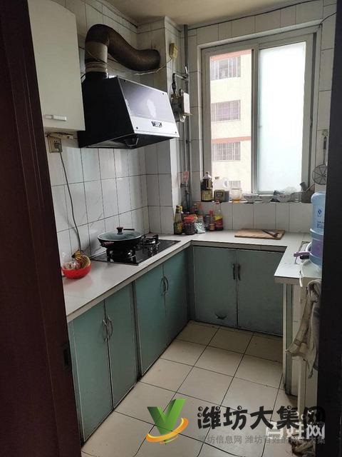 育英家園多層二樓90方精裝三室?guī)к噹斐龆悆H48萬