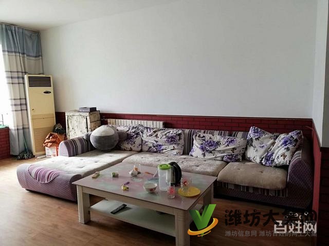 東風街永安路小學近132平客廳朝陽大三室 供暖無稅