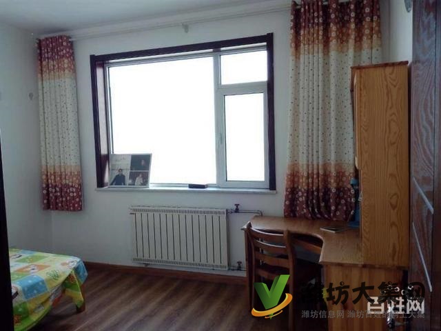 新富專家公寓,精裝未住地下車位!客廳朝陽