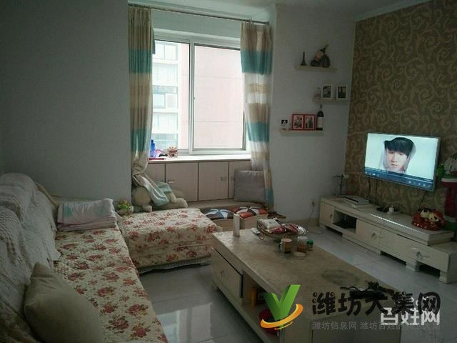 首付5萬(wàn)買福壽街外國(guó)語(yǔ)近多層78平2室朝陽(yáng)客廳帶窗