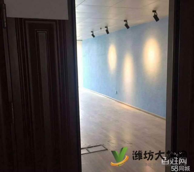 (快租無中介費)奎文區陽光100城市廣場寫字樓出租