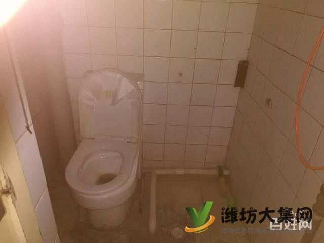 32萬購教師公寓,二樓三室朝陽,領包入住