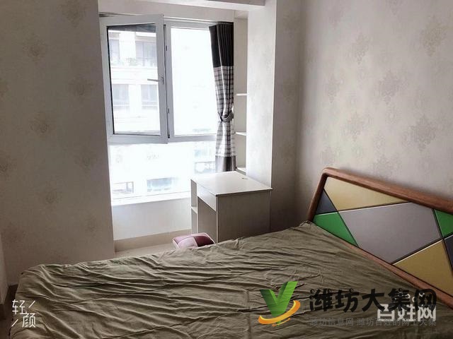 誠信出售二樓精裝房一套，未住過