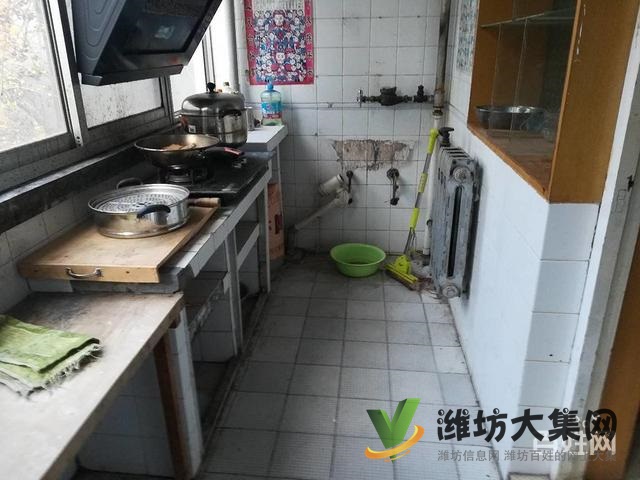 32萬購教師公寓,二樓三室朝陽,領包入住