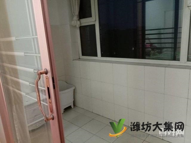 搶了!海龍學(xué)校,復(fù)式好房豪華裝修帶倉庫車庫,全套家具家電