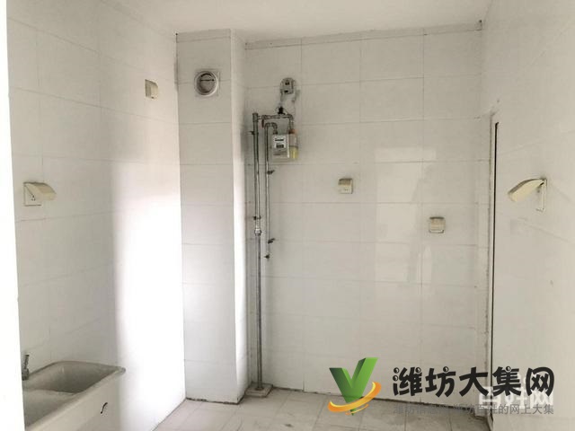 巨能嘉苑,98平2室,帶儲(chǔ)藏室,非頂非山,過戶48