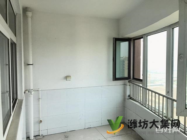 巨能嘉苑,98平2室,帶儲(chǔ)藏室,非頂非山,過戶48