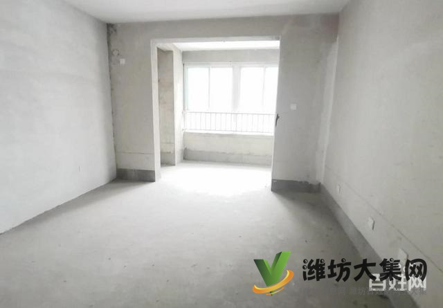 171 平 單價5900客廳朝陽 泰華市中心白浪河