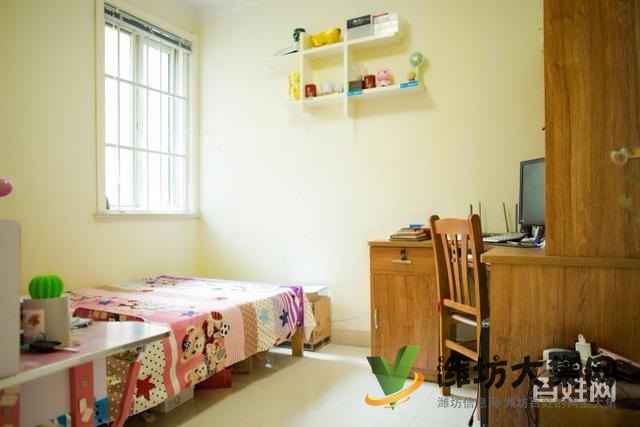 萬達北虞河西金鼎華府近 陽光秀苑 稀缺多層一樓精裝