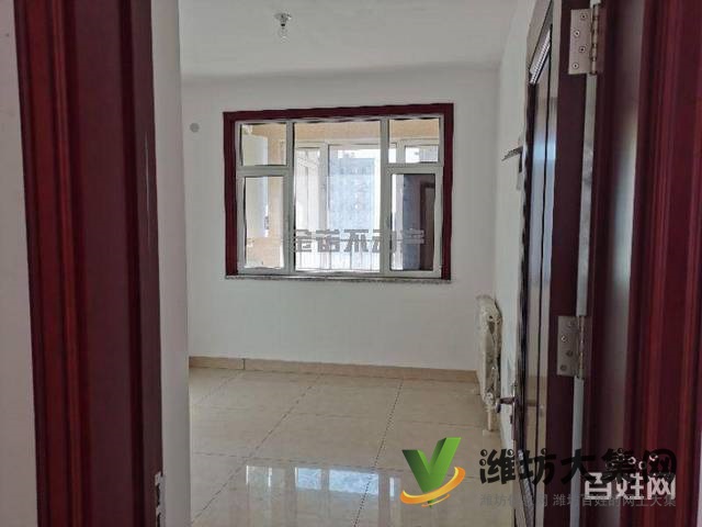 彌河玉城馨苑稀缺現(xiàn)房7樓 精裝大三室 110萬帶車位儲(chǔ)藏室