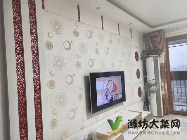 中央世家三室好房,精裝,位置好,環(huán)境好,很方便的小