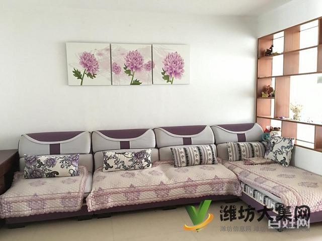 四季花園,多層黃 金三樓!精裝修送儲藏室!實驗學(xué)