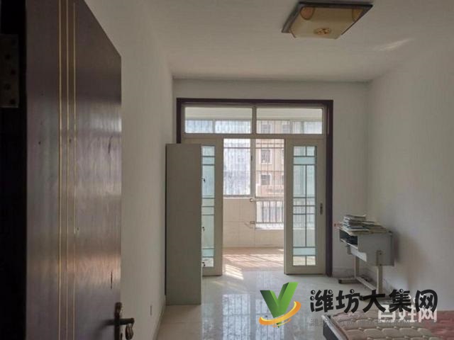 世紀學校美林花園130平精裝多層2樓送車庫滿二,價