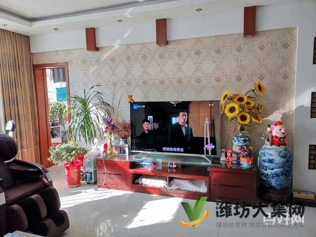 泰祥花園 多層三樓 動靜分離 精裝修 三室二廳二衛 拎包入住