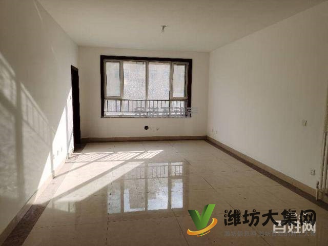 彌河玉城馨苑稀缺現(xiàn)房7樓 精裝大三室 110萬帶車位儲(chǔ)藏室