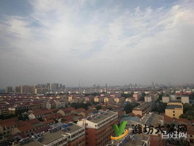 實(shí)驗(yàn)小學(xué)門口世豪華府125平大三室車位儲藏室僅售6